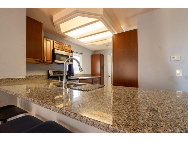 1089 S Walden Way 109, Aurora, CO 80017