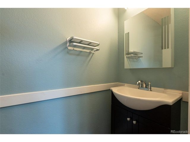 1089 S Walden Way 109, Aurora, CO 80017