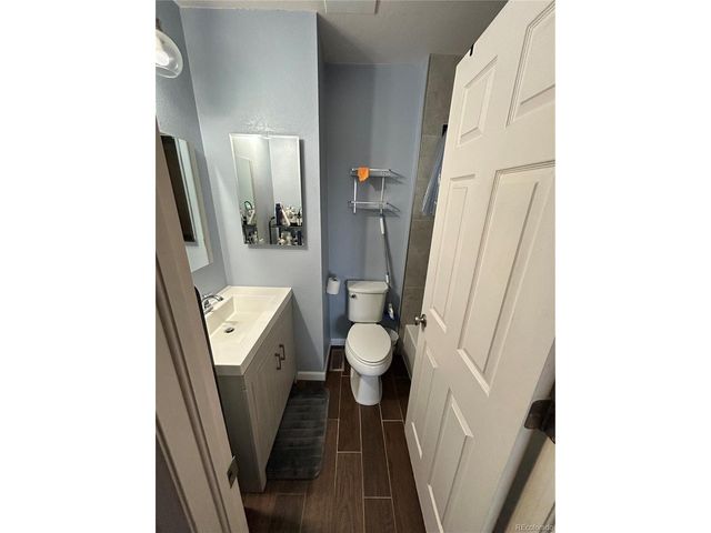 1089 S Walden Way 109, Aurora, CO 80017
