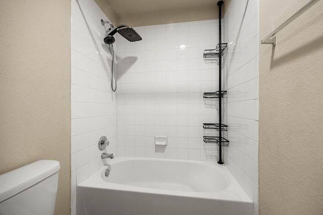 724 Kaluga TRL, Leander, TX 78641