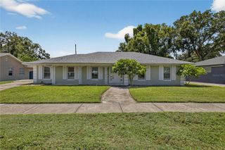 2502 VINE STREET, Orlando, FL 32806