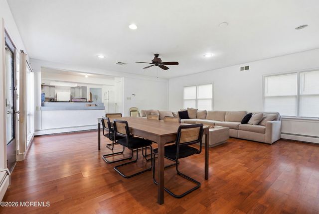 8 Woolley Place, West Long Branch, NJ 07764