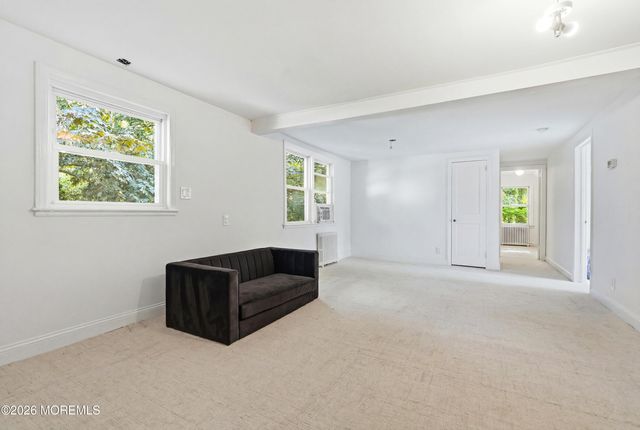 8 Woolley Place, West Long Branch, NJ 07764