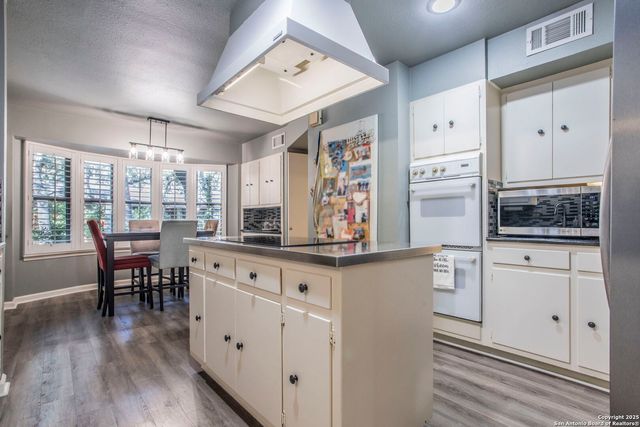 11415 Whisper Dawn, San Antonio, TX 78230
