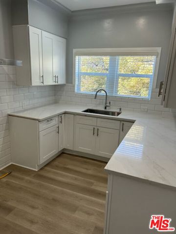 2830 W 3rd Street, Los Angeles, CA 90057