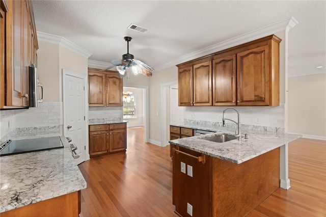 127 Clipper Bay Road, Brunswick, GA 31523