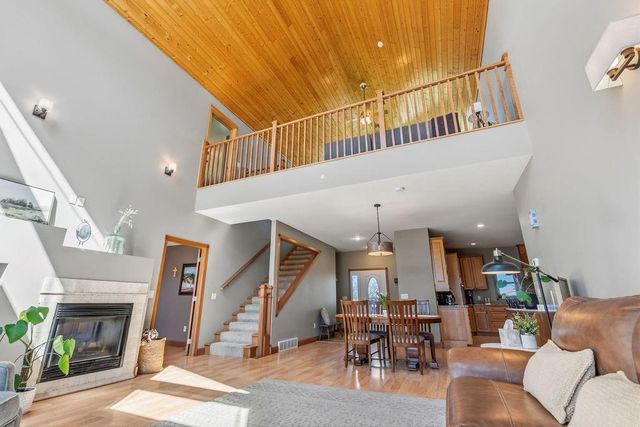 6751 30th Avenue, Eau Claire, WI 54703