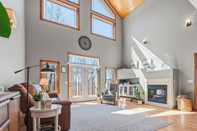 6751 30th Avenue, Eau Claire, WI 54703