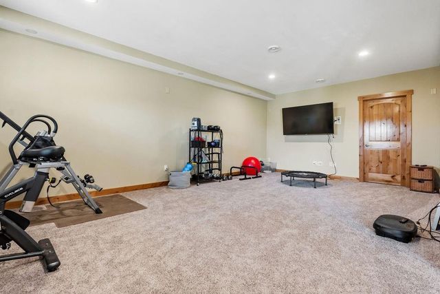 6751 30th Avenue, Eau Claire, WI 54703