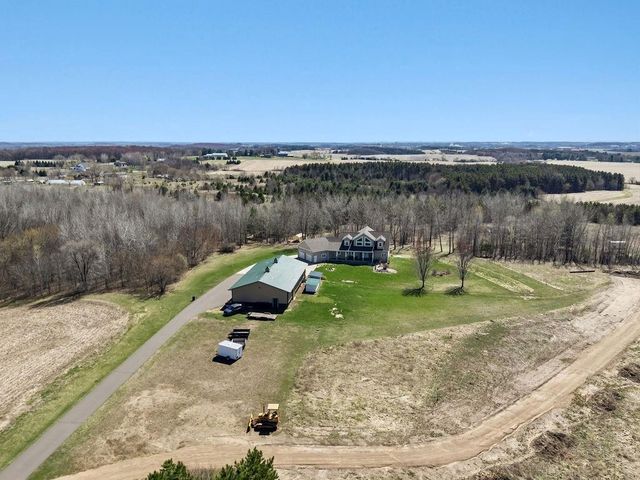 6751 30th Avenue, Eau Claire, WI 54703
