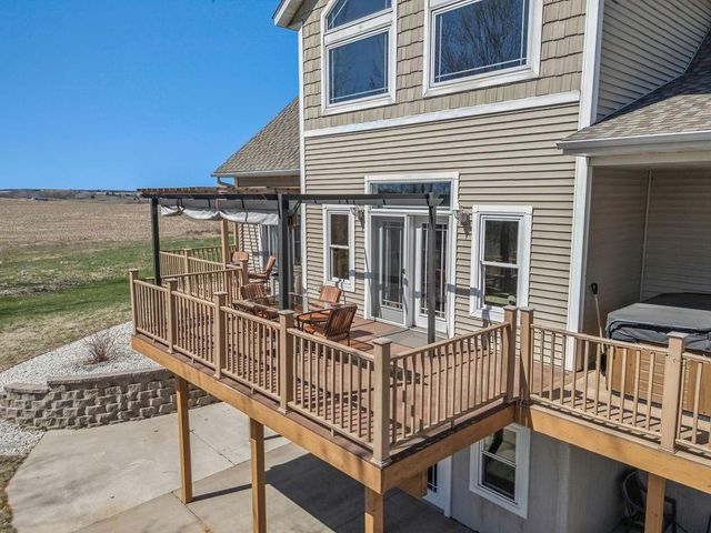 6751 30th Avenue, Eau Claire, WI 54703
