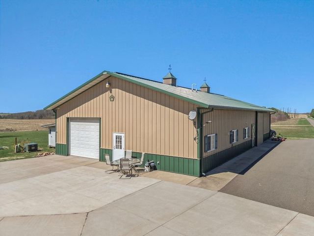 6751 30th Avenue, Eau Claire, WI 54703