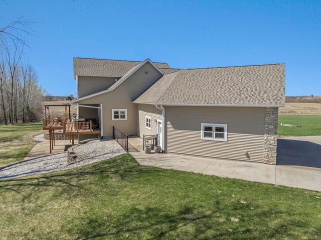 6751 30th Avenue, Eau Claire, WI 54703