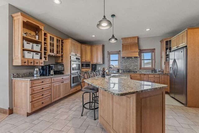 6751 30th Avenue, Eau Claire, WI 54703