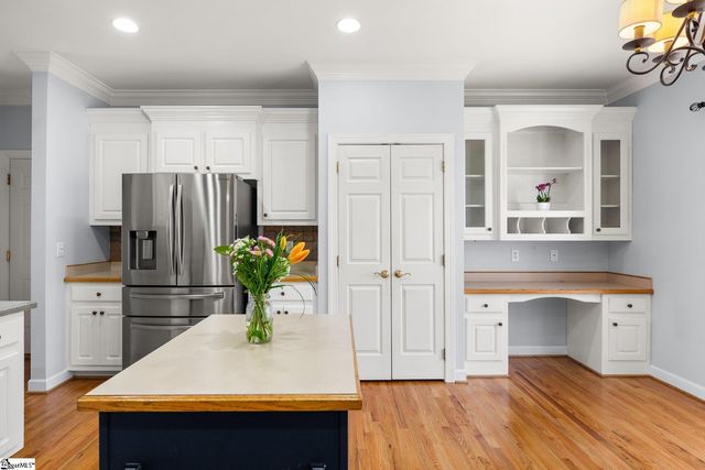 513 Worchester Place, Simpsonville, SC 29680