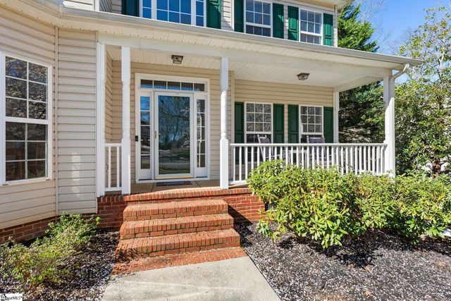 513 Worchester Place, Simpsonville, SC 29680