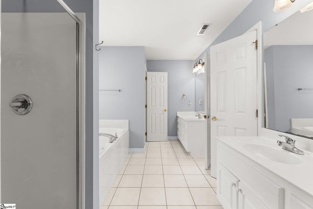 513 Worchester Place, Simpsonville, SC 29680