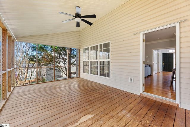 513 Worchester Place, Simpsonville, SC 29680