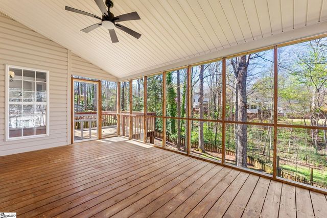 513 Worchester Place, Simpsonville, SC 29680