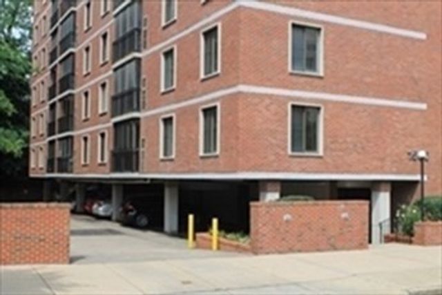 1580 Massachusetts Ave 5F, Cambridge, MA 02138