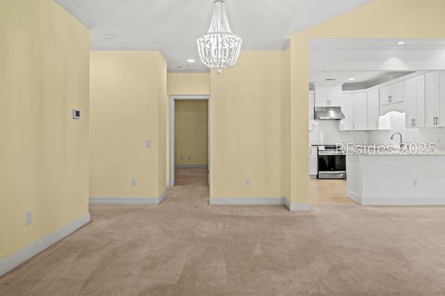 1 Gloucester Rd Apt O2, Hilton Head Island, SC 29928