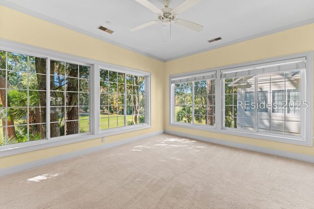 1 Gloucester Rd Apt O2, Hilton Head Island, SC 29928