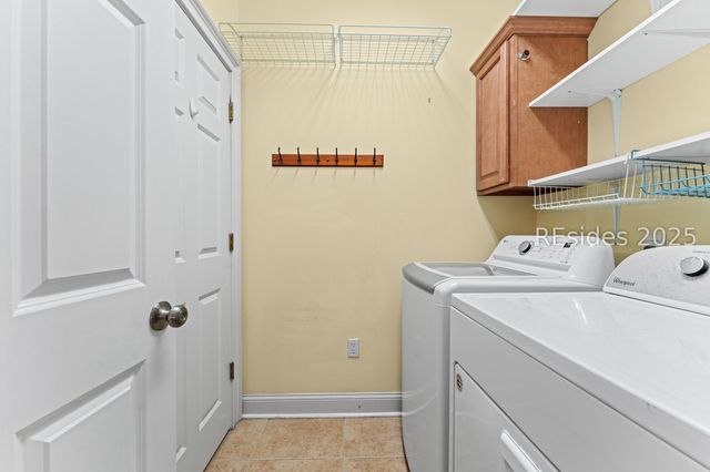 1 Gloucester Rd Apt O2, Hilton Head Island, SC 29928