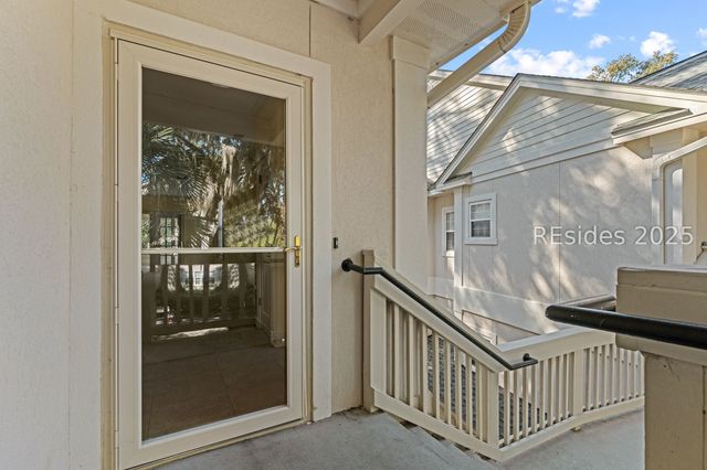 1 Gloucester Rd Apt O2, Hilton Head Island, SC 29928