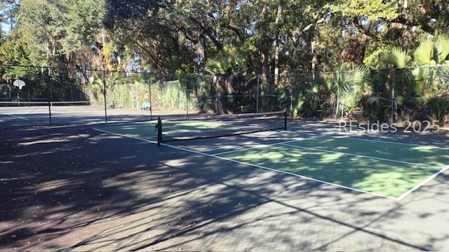 1 Gloucester Rd Apt O2, Hilton Head Island, SC 29928