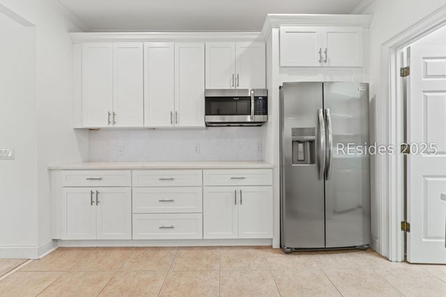 1 Gloucester Rd Apt O2, Hilton Head Island, SC 29928