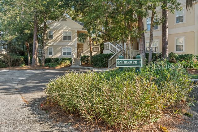 1 Gloucester Rd Apt O2, Hilton Head Island, SC 29928