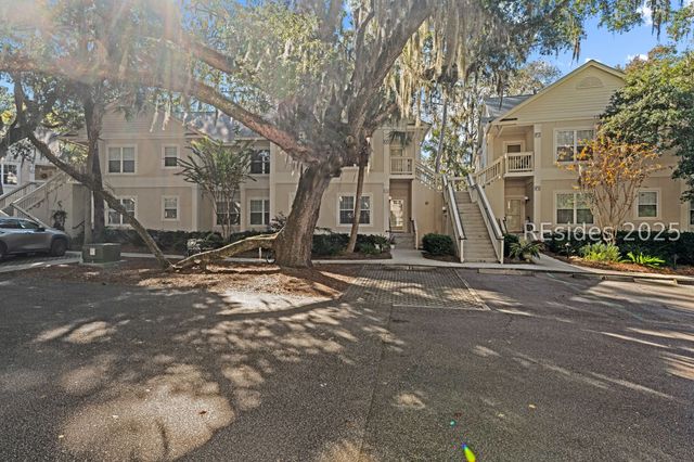 1 Gloucester Rd Apt O2, Hilton Head Island, SC 29928