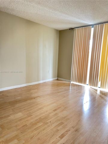 8255 SW 152nd Ave E-412, Miami, FL 33193