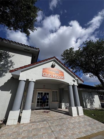 8255 SW 152nd Ave E-412, Miami, FL 33193