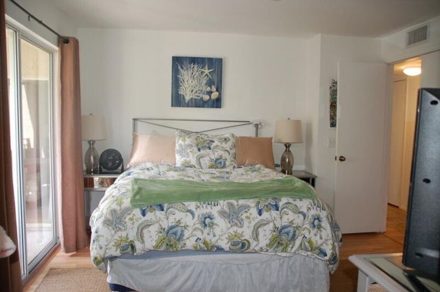 1885 Palm Cove Boulevard 10-203, Delray Beach, FL 33445