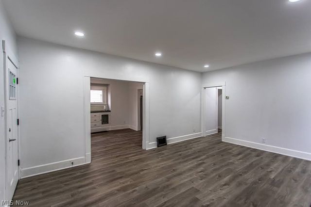 538 Redondo Road, Youngstown, OH 44504