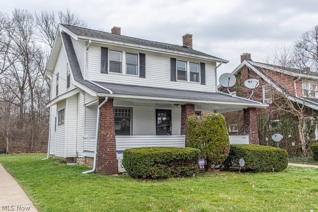 538 Redondo Road, Youngstown, OH 44504