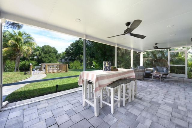 1467 SW Peninsula Lane, Palm City, FL 34990