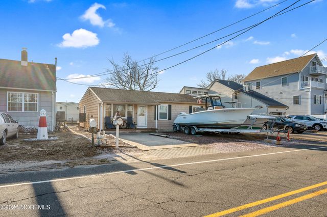 267 Alameda Drive, Brick, NJ 08723