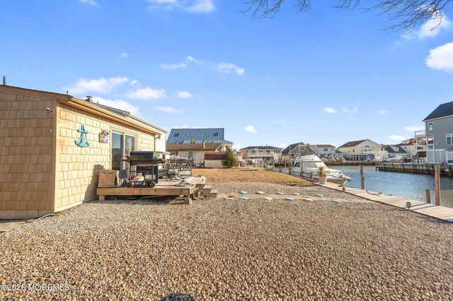 267 Alameda Drive, Brick, NJ 08723