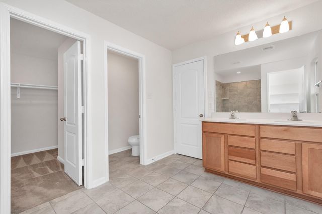 12515 Camellia Glade Lane, Houston, TX 77044