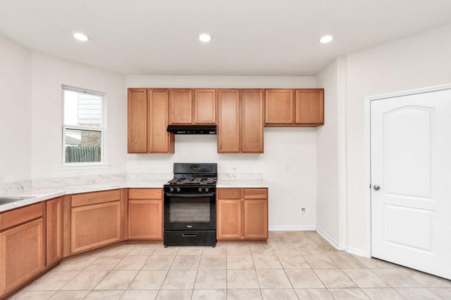 12515 Camellia Glade Lane, Houston, TX 77044