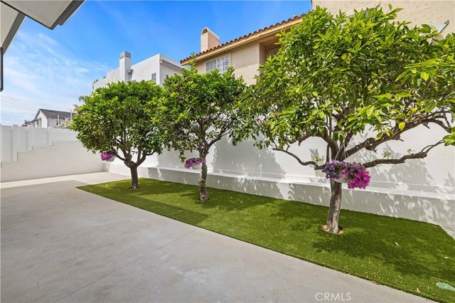 2111 Clark B, Redondo Beach, CA 90278