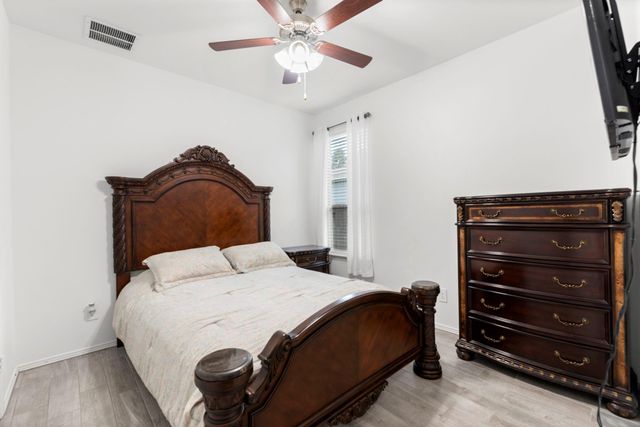 14427 Sunny Bend Way, Conroe, TX 77303