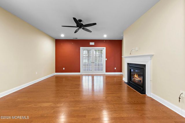 303 Newport Way, Little Egg Harbor, NJ 08087