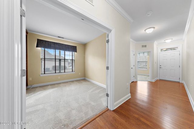 303 Newport Way, Little Egg Harbor, NJ 08087