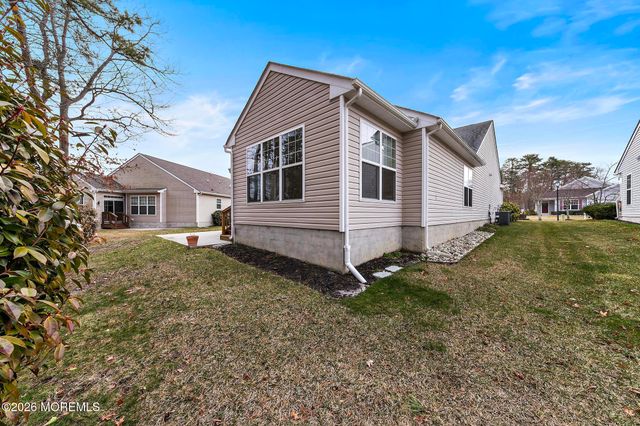 303 Newport Way, Little Egg Harbor, NJ 08087