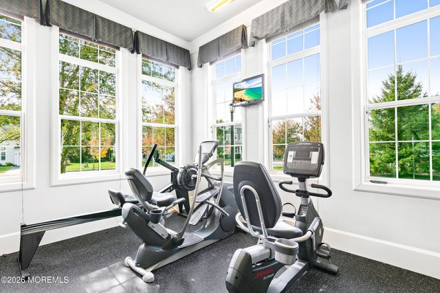 303 Newport Way, Little Egg Harbor, NJ 08087