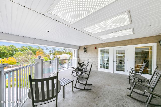 303 Newport Way, Little Egg Harbor, NJ 08087