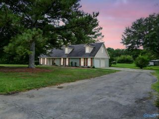 233 Shaw Road, Hartselle, AL 35640